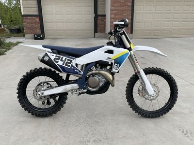 2025 Husqvarna FC450 (0.6 Hours)