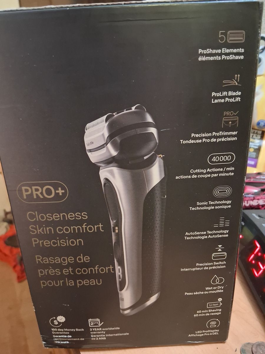 Braun Series 9 Pro+ Electric Shaver Model 9567cc with 6-in-1 SmartCare Center and Travel Case