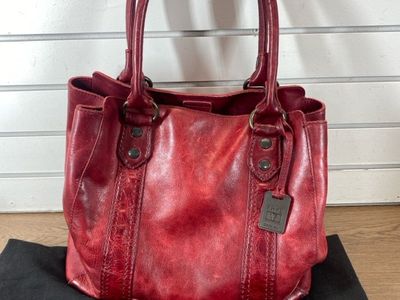 FRYE MELISSA LEATHER TOTE DISTRESSED RED LEATHER PURSE #WCP036725