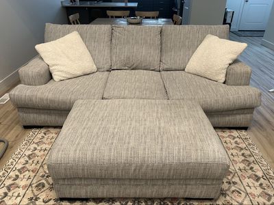 Lounge Couch