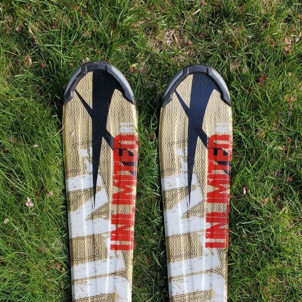 142 cm Volkl Downhill All Mountain Skis Bindings