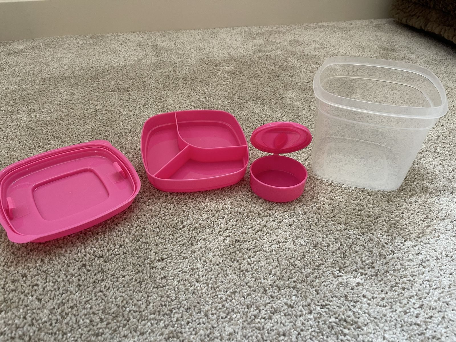 Pink Bento Salad Container - 3 Cup Food Storage with Divider Tray and Dressing Cup