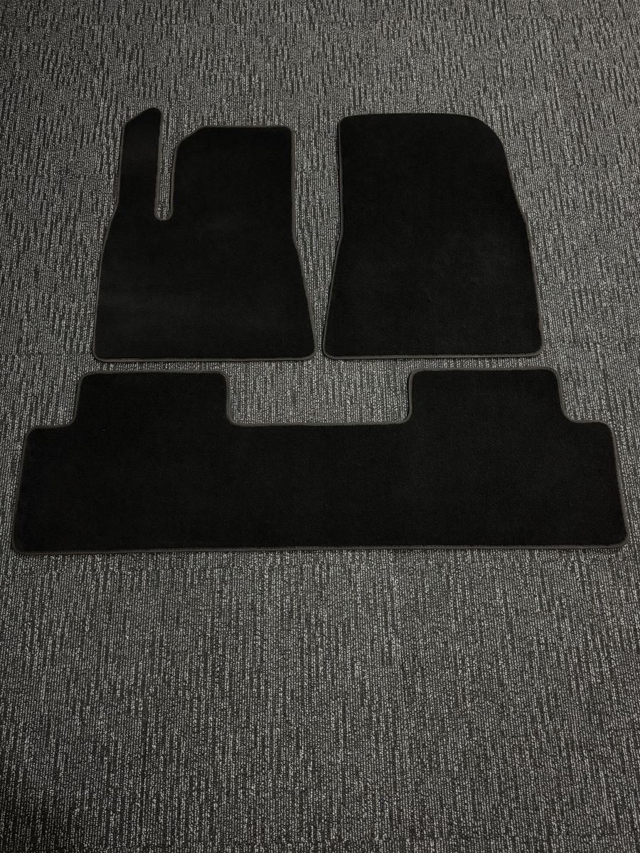 Floor mats