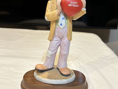 Vintage Emmett Kelly Jr Clown Figurine
