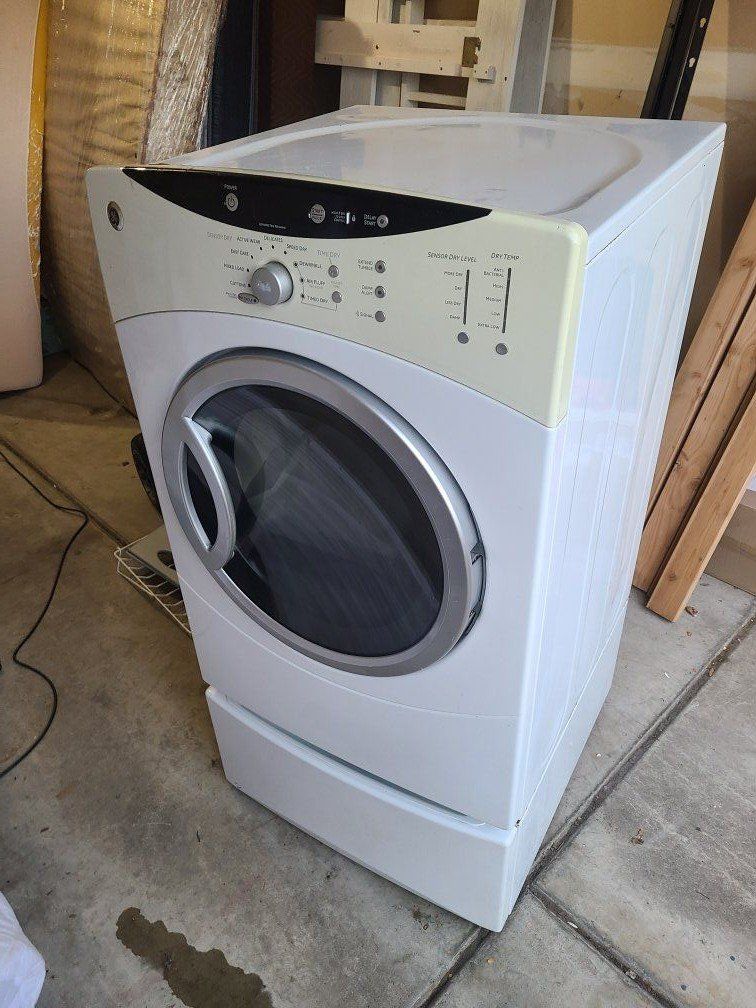 Dryer With Pedestal