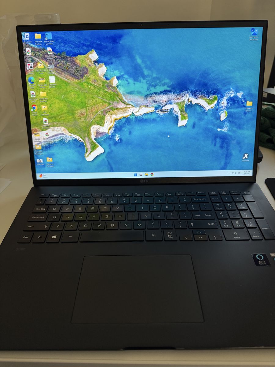 LG Gram 17”