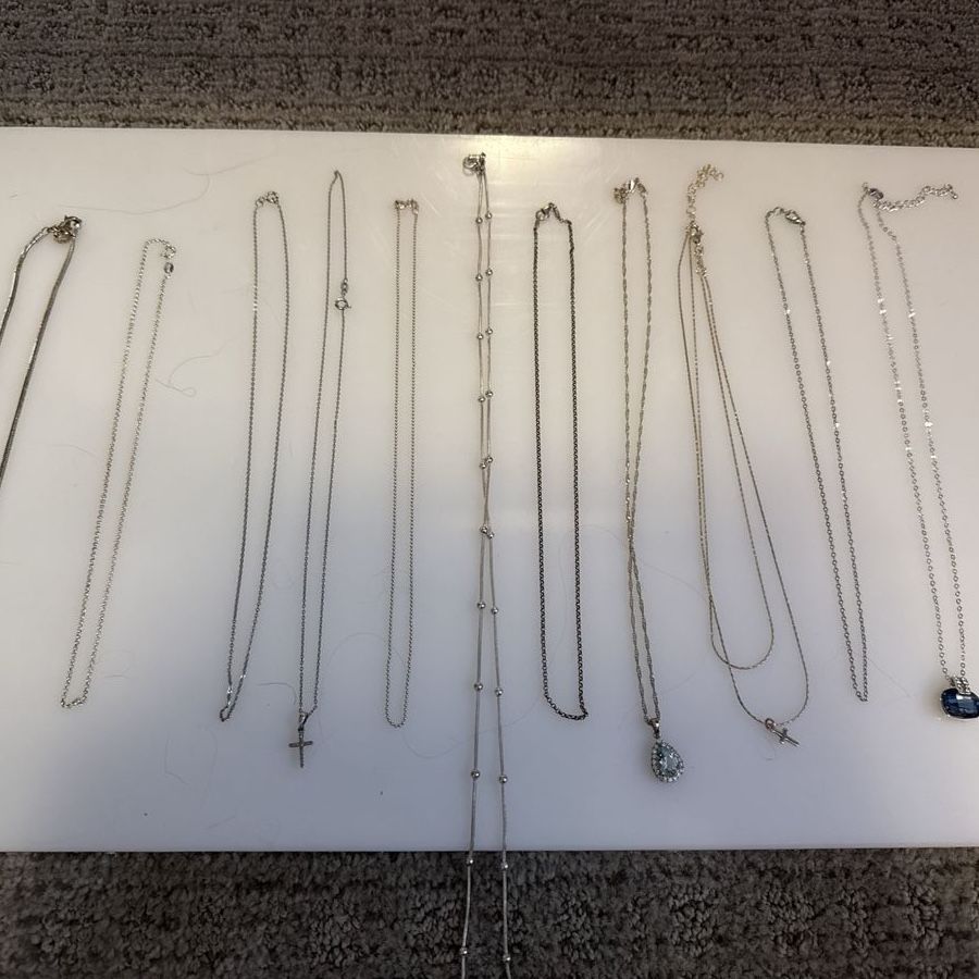 Lots of Random Jewelry