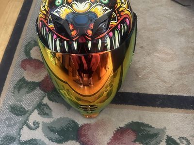 Icon airflite helmet size medium