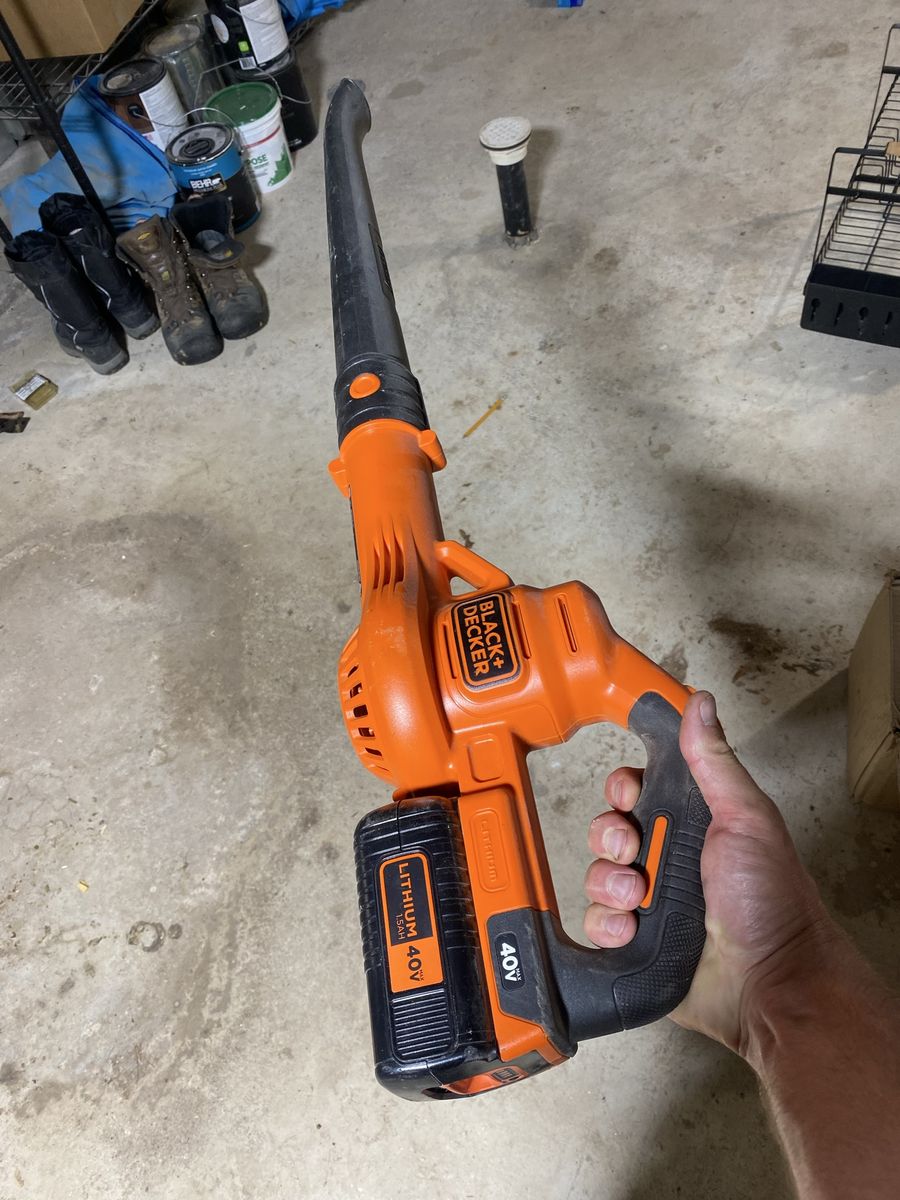 Black and Decker Blower