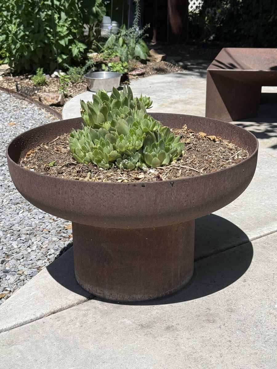 Fire pit