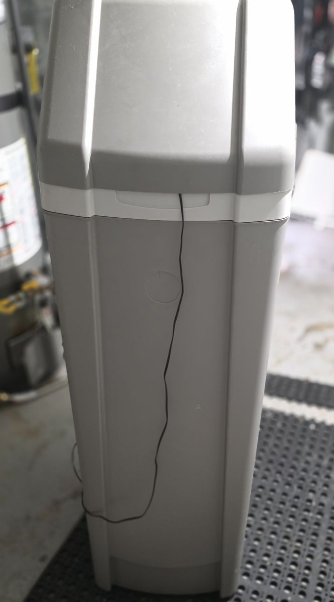 ​️ Rheem® Preferred™ Water Softener System (Includes GE Manual)