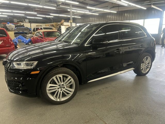2018 Audi Q5 2.0T quattro Premium Plus