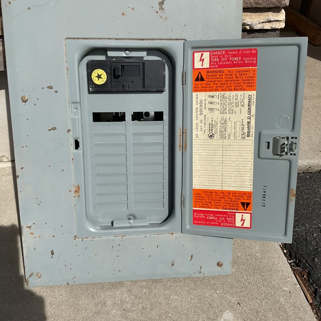 200 Amp Service Box
