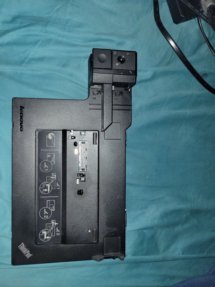 Lenovo ThinkPad Mini Dock Series 3 with Power Adapter