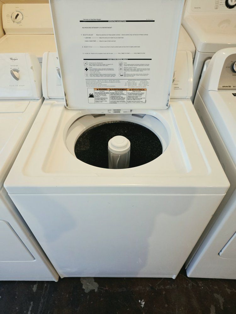 Main image 3