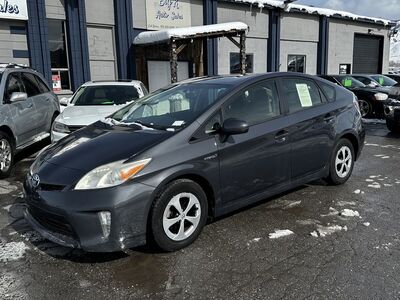 2013 TOYOTA PRIUS Two