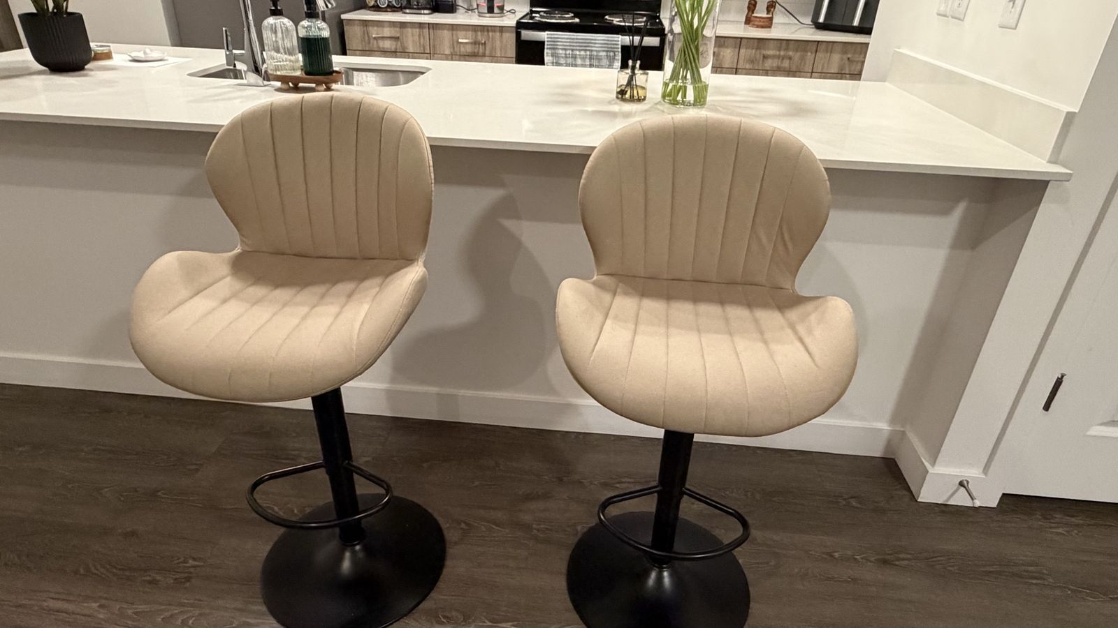 Stools bar