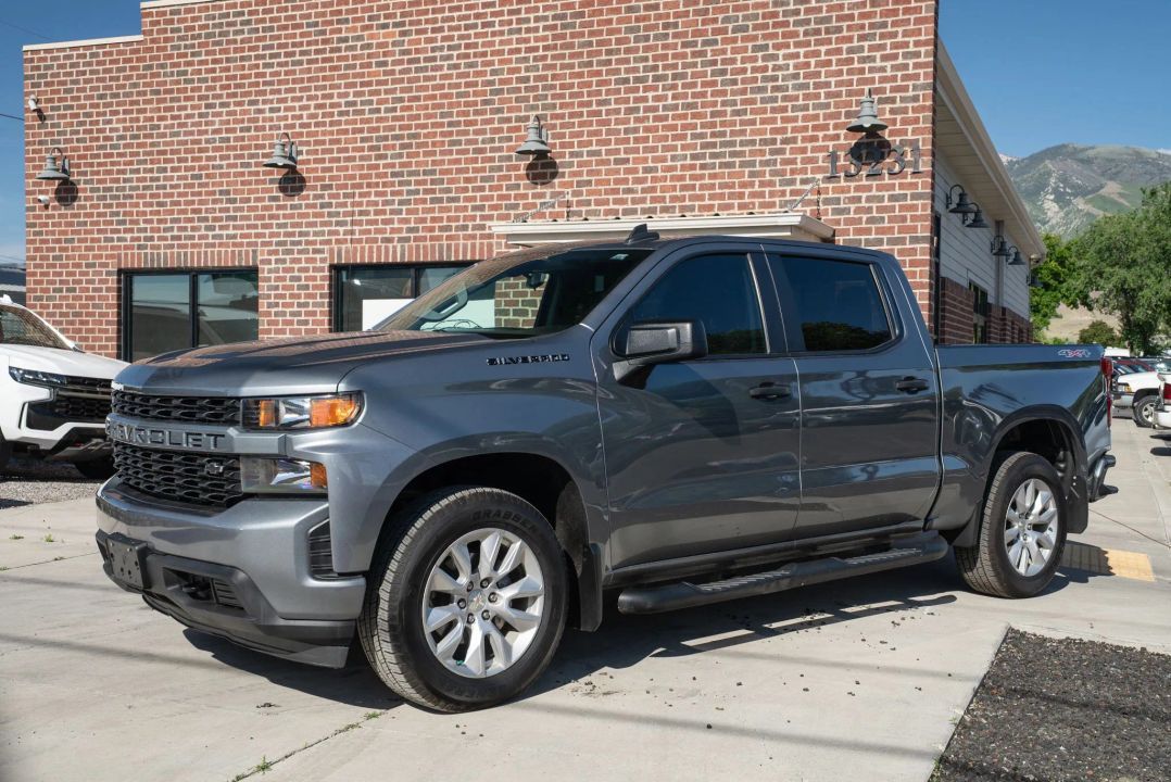 2021 Chevrolet Silverado 1500 Custom