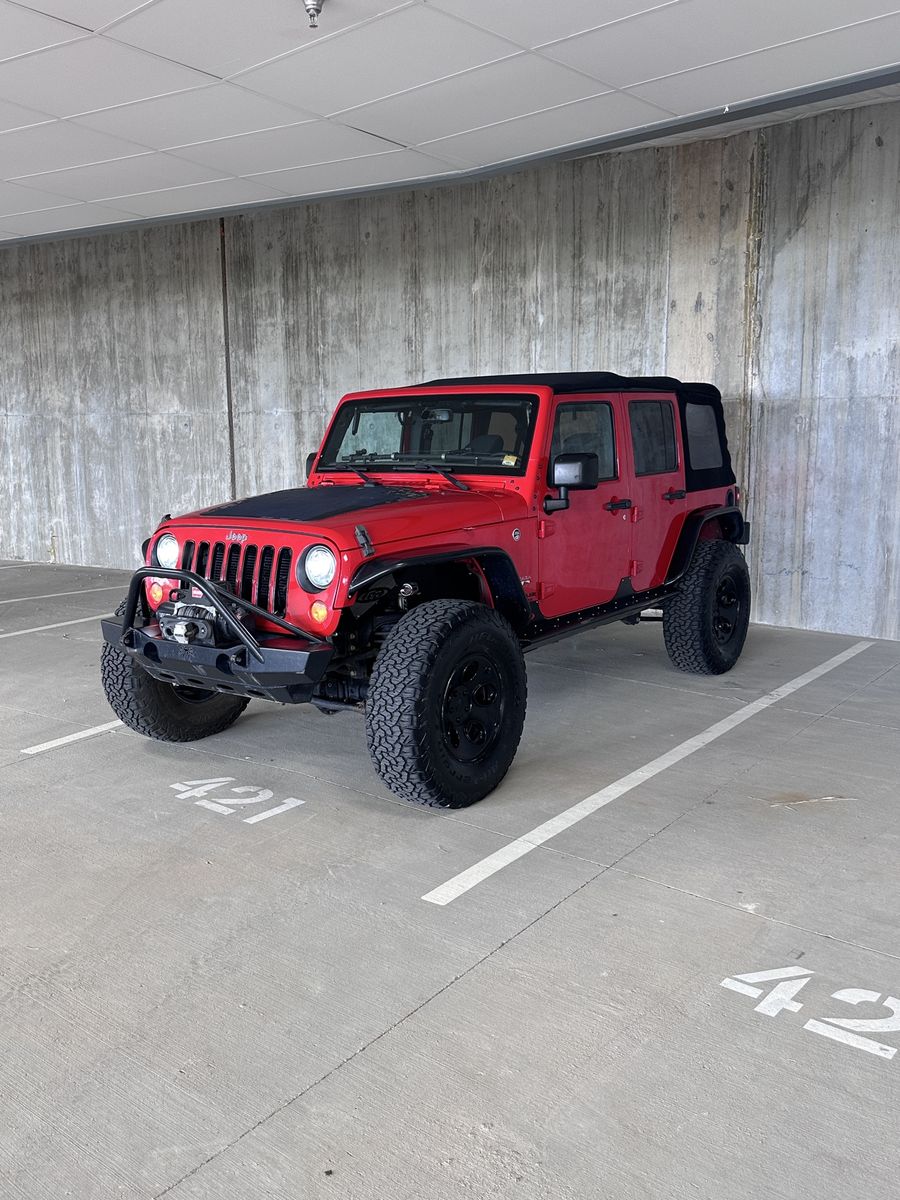 Built 2017 jeep wrangler JKU, Terra 44, arbs, 37s
