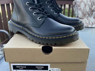 Dr Martins Size 8