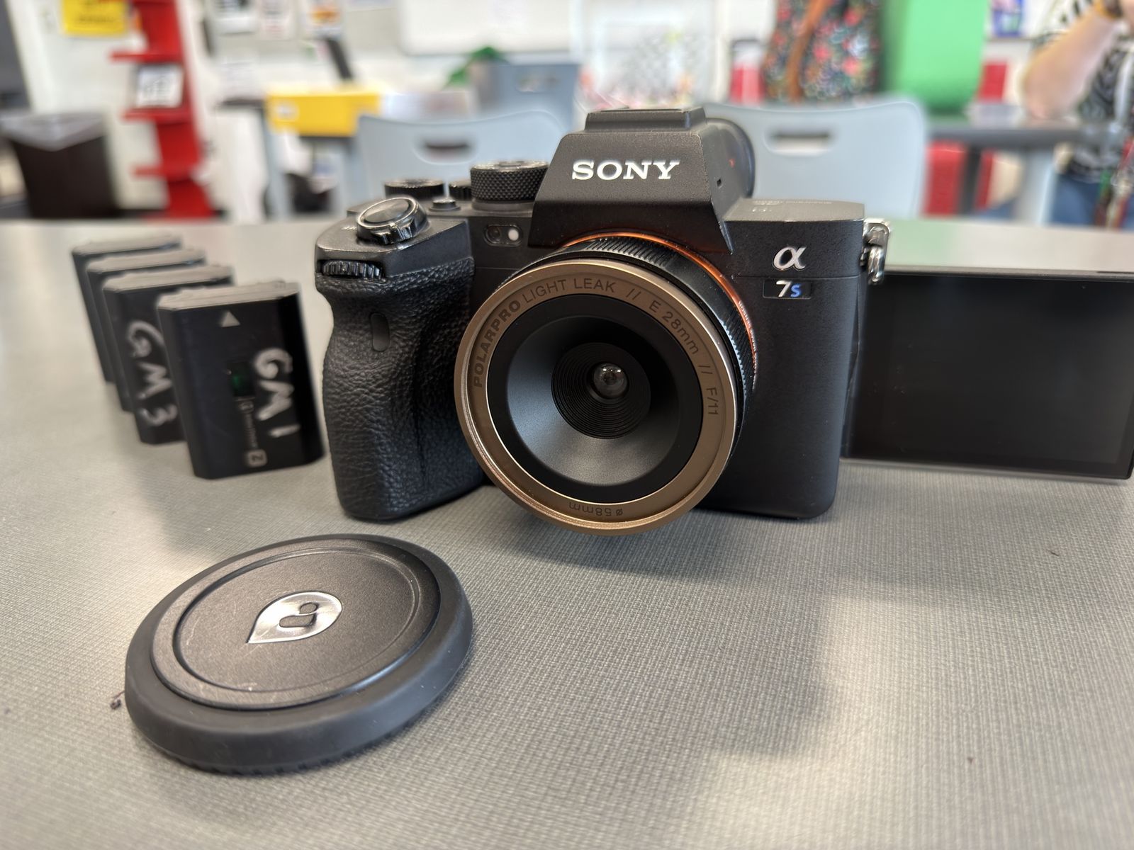 Sony a7S III 4 Batteries 28mm Dispo Lens