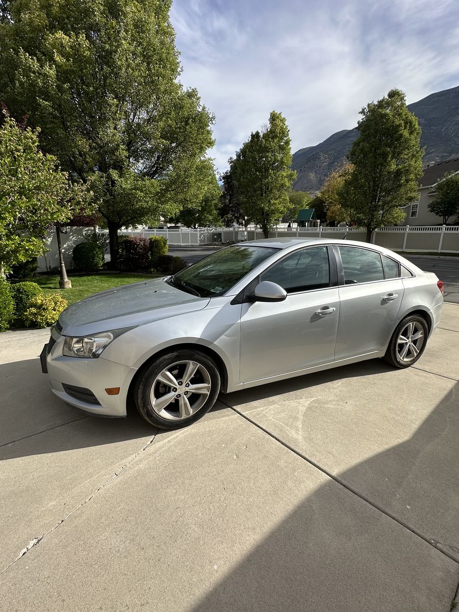 2013 Chevrolet Cruze 2LT Auto
