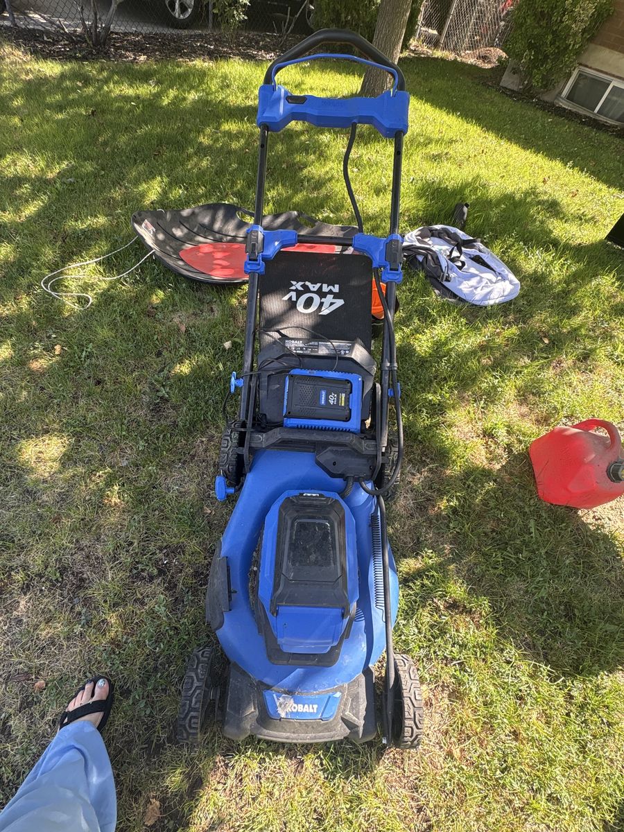 Kobalt 40V MAX Cordless Electric Lawn Mower (Battery Included)