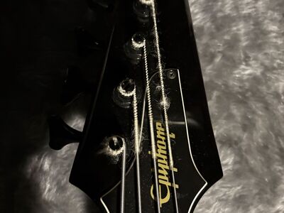 Epiphone Thunderbird