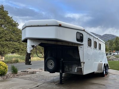 3 Horse Trailer