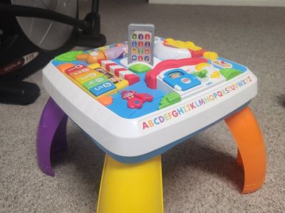 Fisher Price Laugh and learn