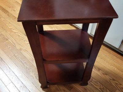 Versatile 3-Tier Dark Wood End Table / Nightstand / Bookshelf - Excellent Condition