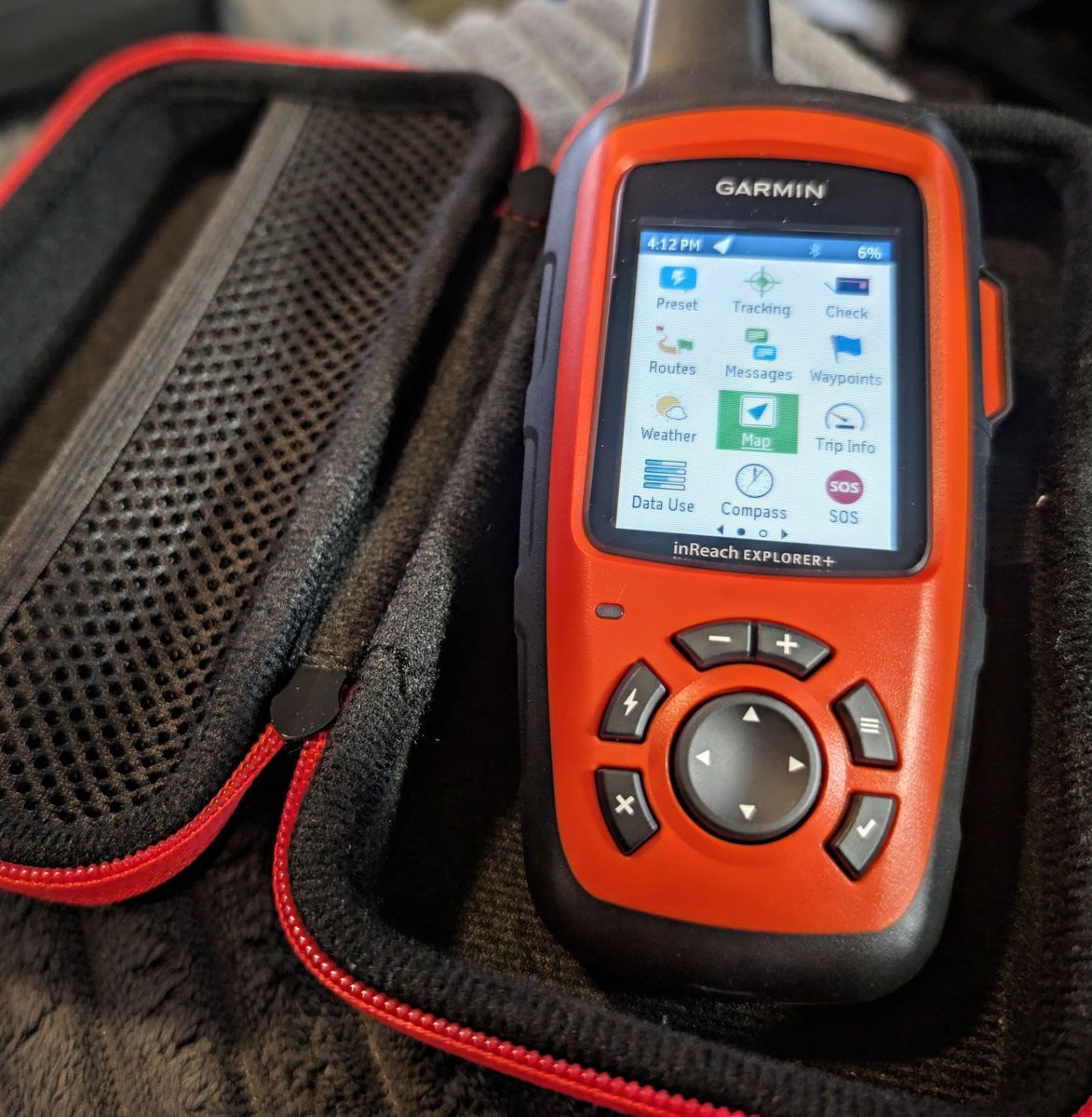 New Garmin inReach Explorer+ Handheld Satellite Communicator and GPS Navigator with Case