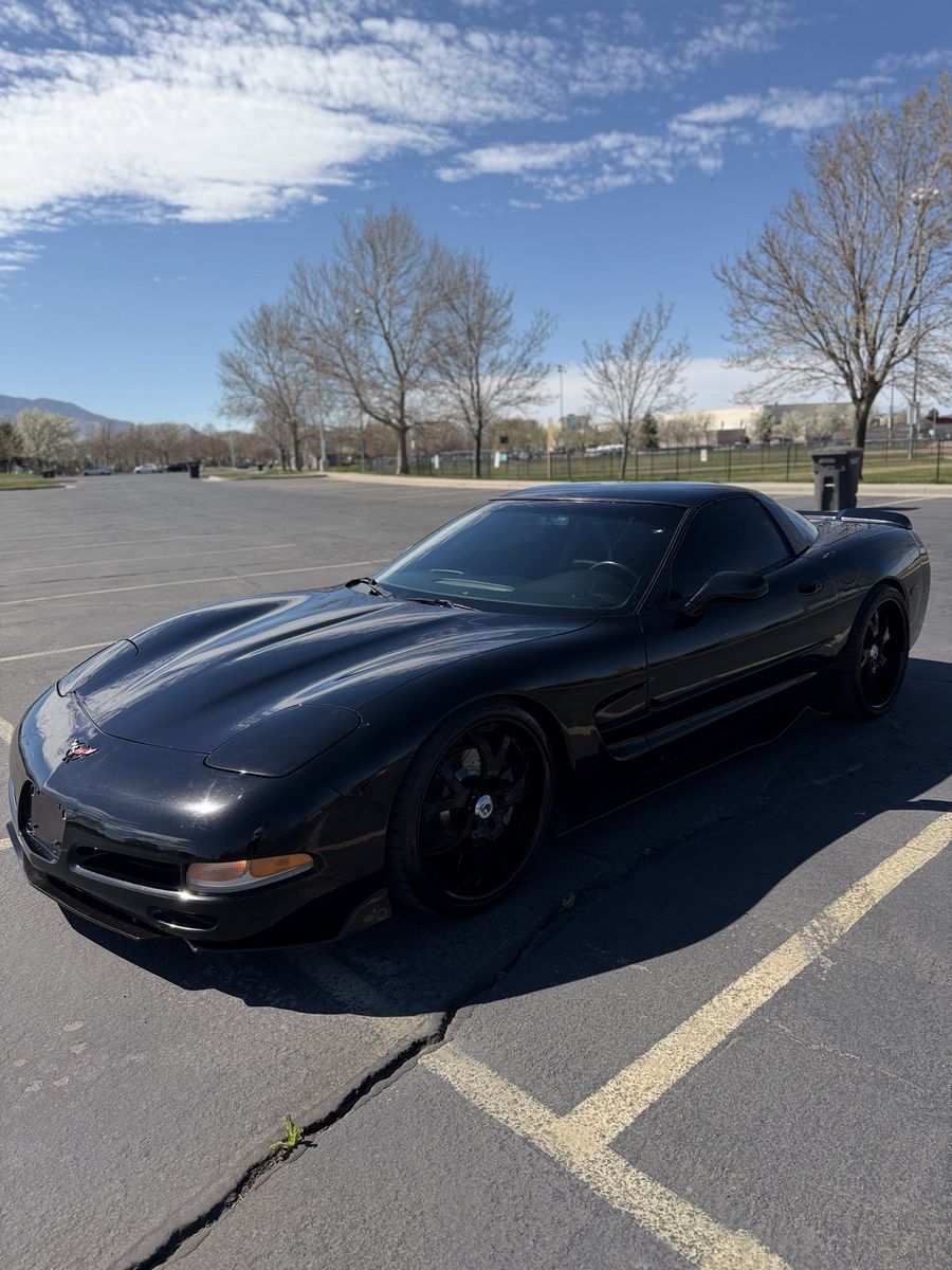 1998 Chevrolet Corvette Base