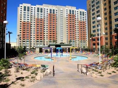 7 Nights Stay in Las Vegas Condo--Pick your dates