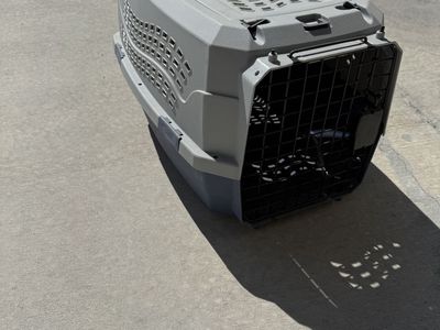 Small dog/cats crate