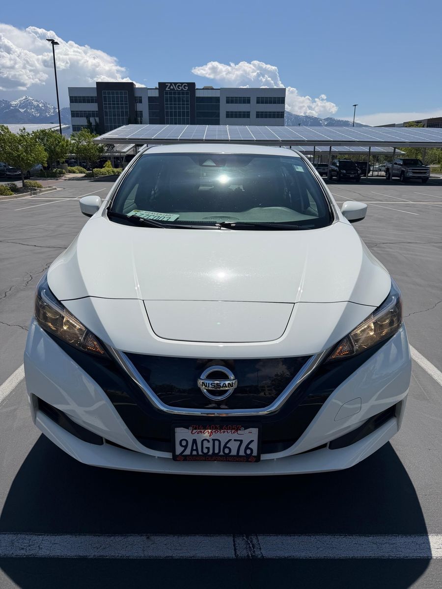 2022 Nissan Leaf