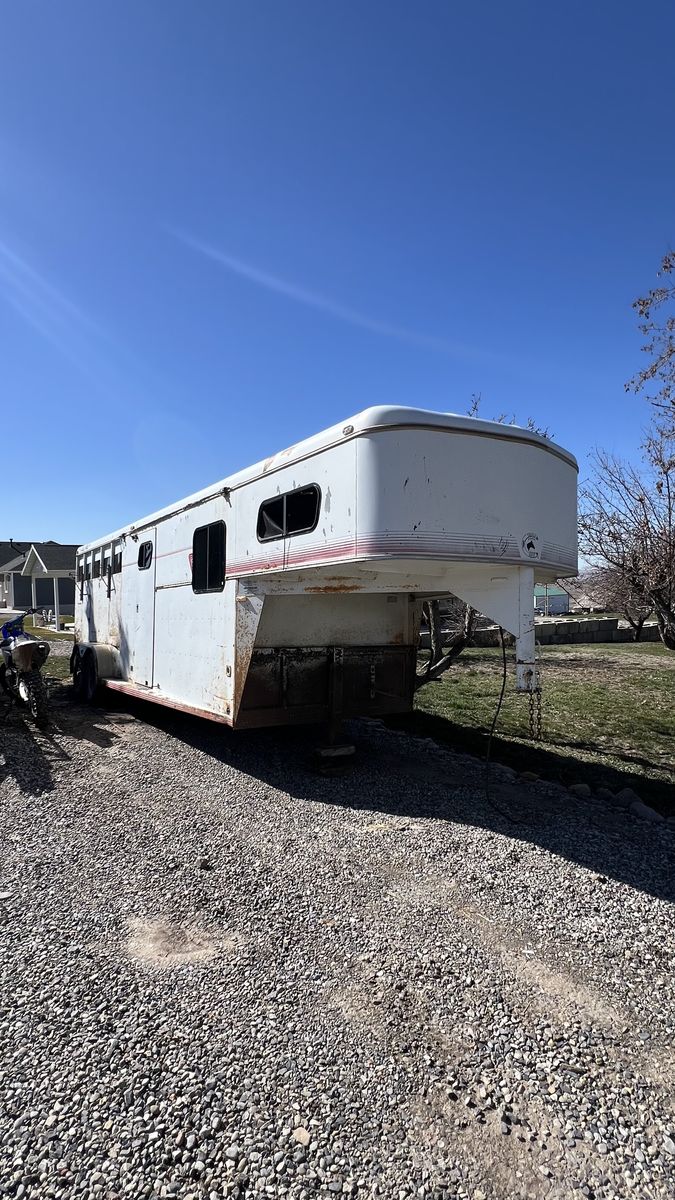 3horse Slant Load Trailer
