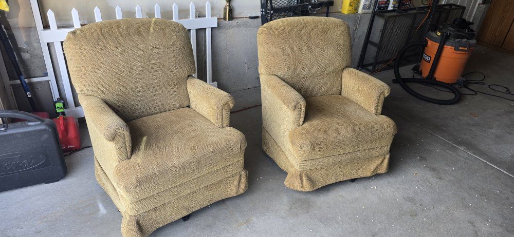 RV Camper Rocking Chairs