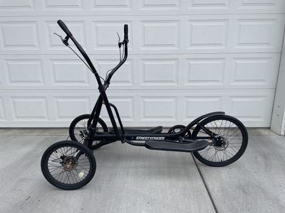 StreetStrider 8s Outdoor Elliptical Cross Trainer Bike - Black