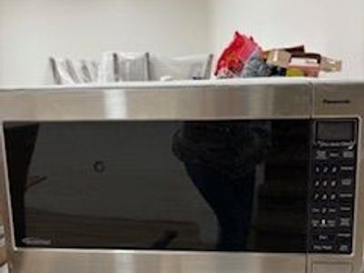 PANASONIC COUNTER MICROWAVE OVEN