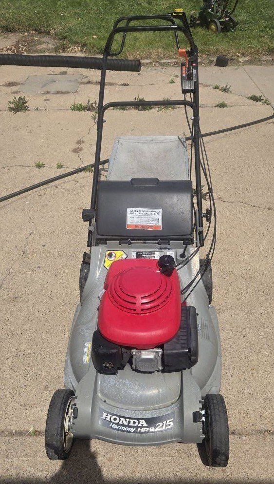 honda hrb215 lawnmower