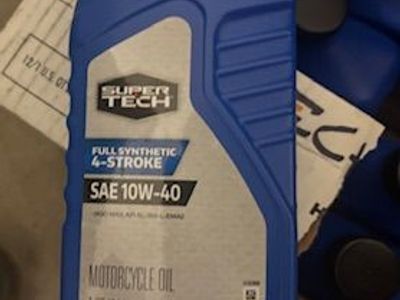 Super Tech full syn SAE 10w-40 syn motorcycle oil