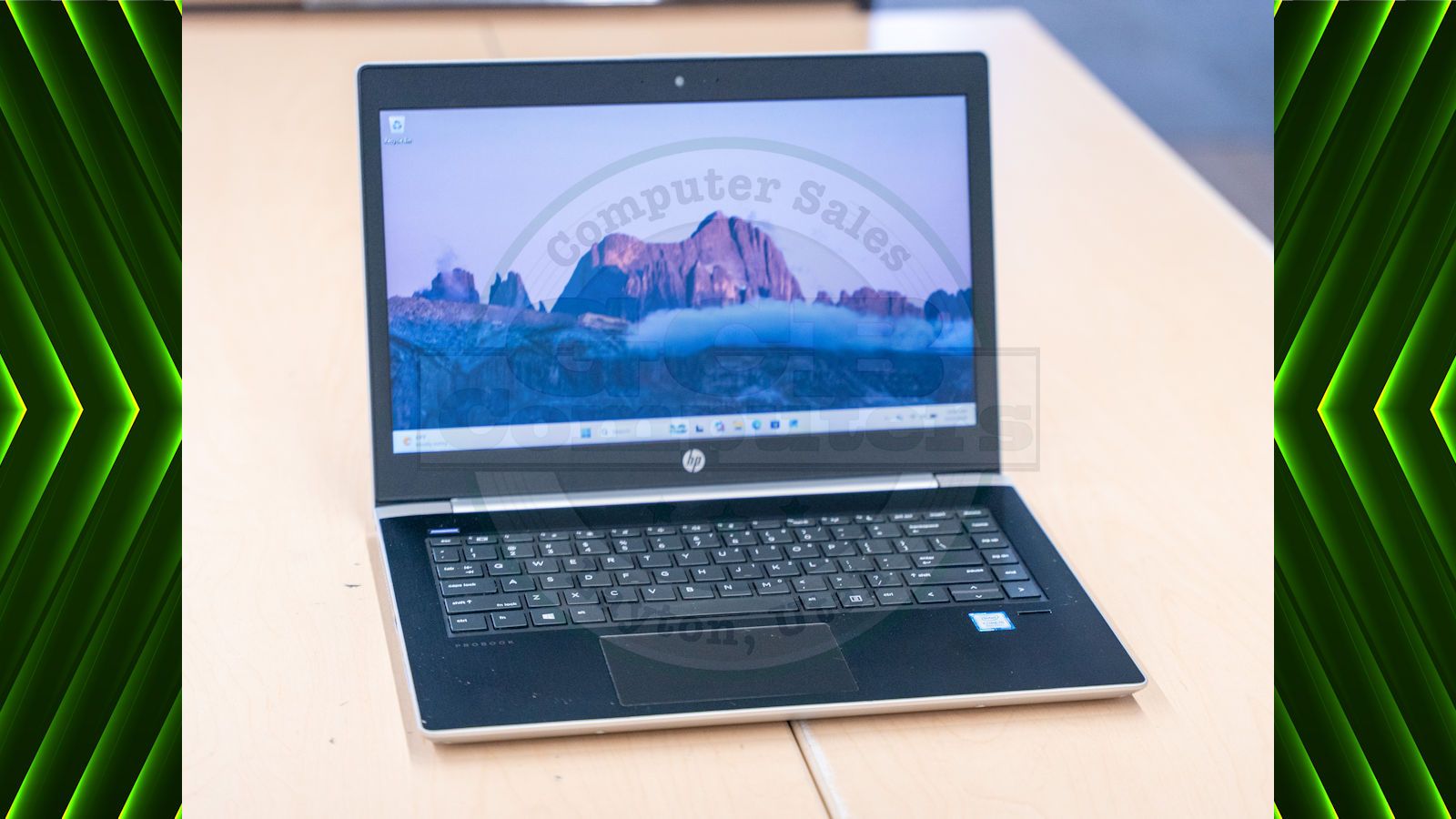 HP ProBook 440 G5 i5-8250U 275GB SSD 16GB RAM New Battery Windows 11 Laptop 14 Inch