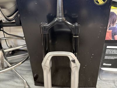 Rock Shox Pike Ultimate 29er 150 travel