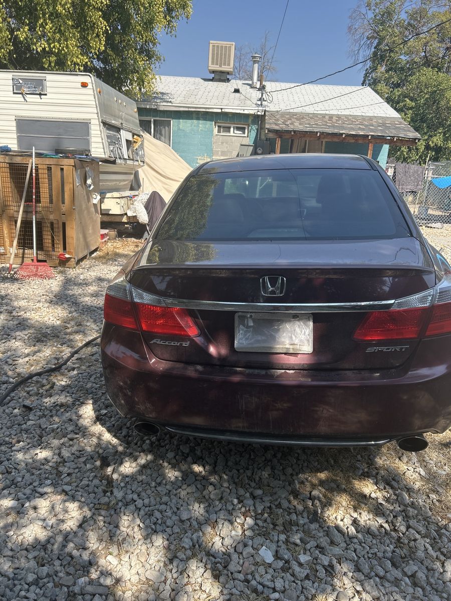 2014 Honda accord part out