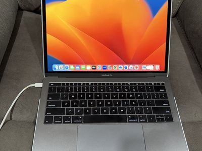 Apple MacBook Pro 13-inch (2017) - Includes Charger and Floral Case