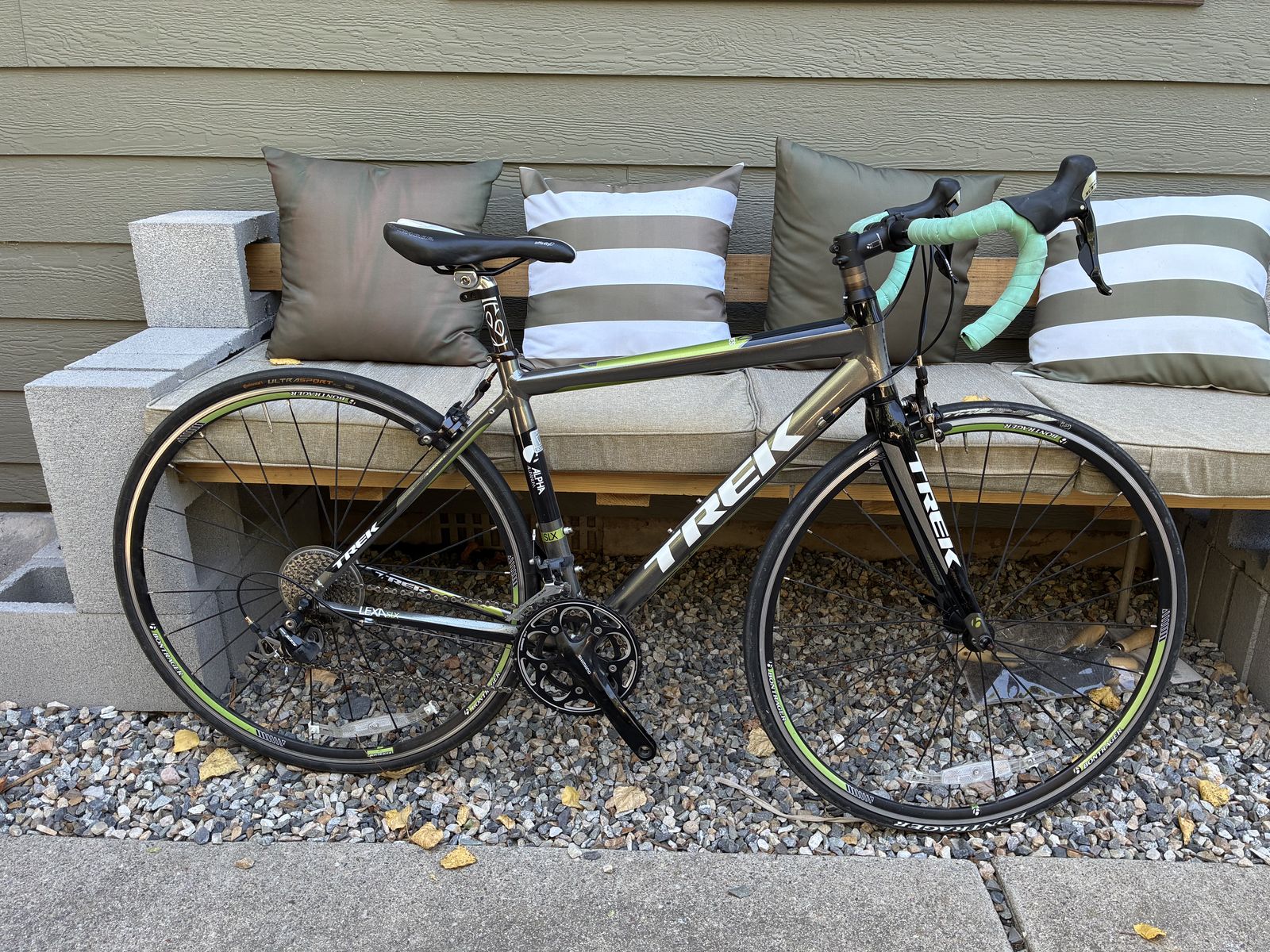 2012 Trek Lexa SLX - Size 50