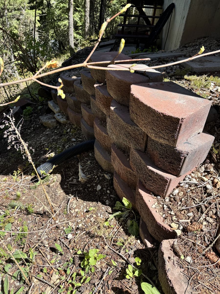 Free Cinderblocks
