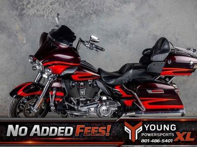 2017 Harley-Davidson® FLHTKSE - CVO™ Limited