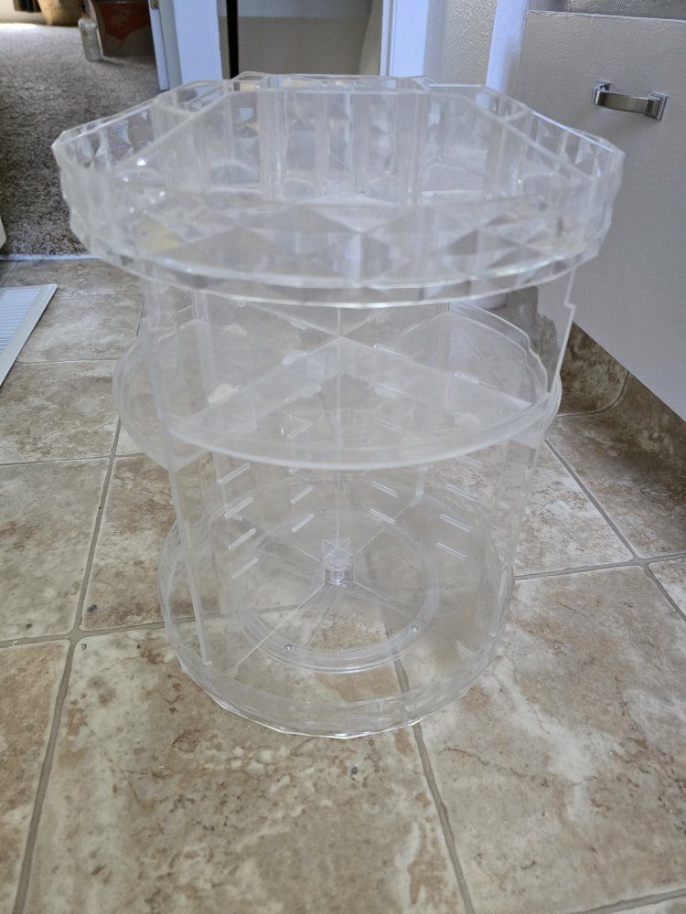 Clear Acrylic 360-Degree Rotating Makeup Organizer with Adjustable Trays